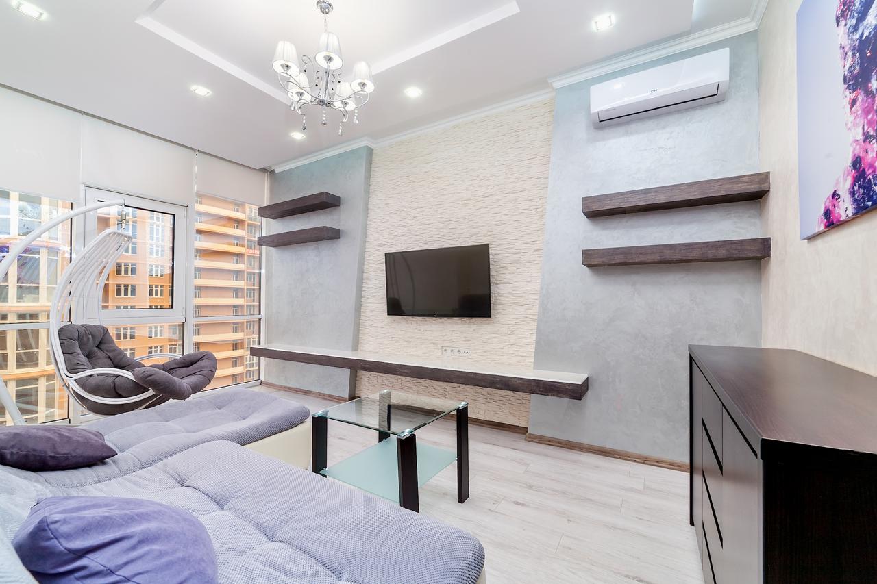 Apartment On Haharinske Plateau 5B オデッサ エクステリア 写真